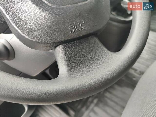 Білий Рено Мастєр, об'ємом двигуна 2.3 л та пробігом 278 тис. км за 16700 $, фото 51 на Automoto.ua