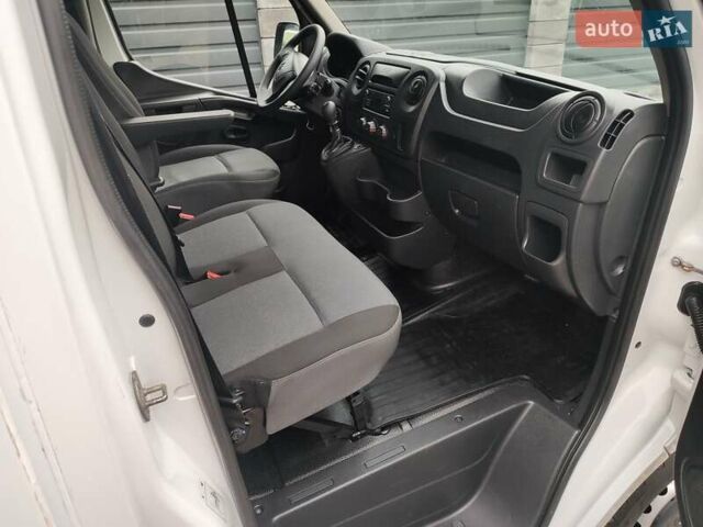 Білий Рено Мастєр, об'ємом двигуна 2.3 л та пробігом 278 тис. км за 16700 $, фото 48 на Automoto.ua