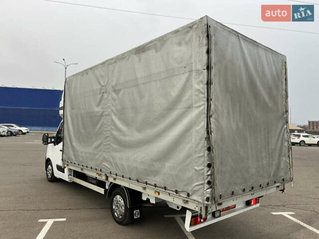 Белый Рено Мастер, объемом двигателя 2.3 л и пробегом 187 тыс. км за 17777 $, фото 7 на Automoto.ua