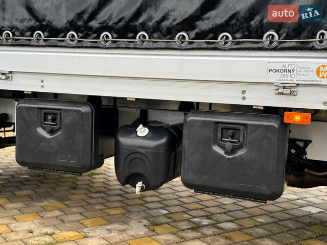 Белый Рено Мастер, объемом двигателя 2.3 л и пробегом 500 тыс. км за 17500 $, фото 26 на Automoto.ua