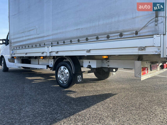 Белый Рено Мастер, объемом двигателя 2.3 л и пробегом 380 тыс. км за 19800 $, фото 25 на Automoto.ua