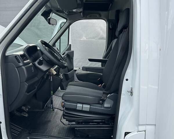 Рено Мастер 2020 в Ковель на Automoto.ua Белый Рено Мастер, объемом двигателя 2.3 л и пробегом 345 тыс. км за 18999 $, фото 40 на Automoto.ua