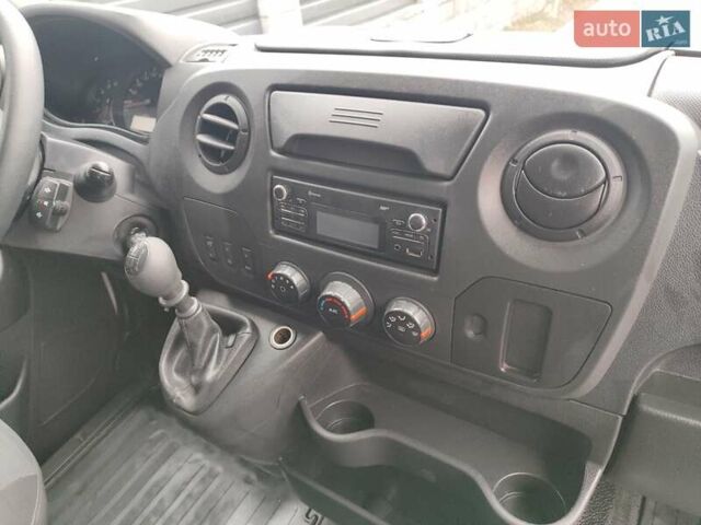 Білий Рено Мастєр, об'ємом двигуна 2.3 л та пробігом 278 тис. км за 16700 $, фото 40 на Automoto.ua