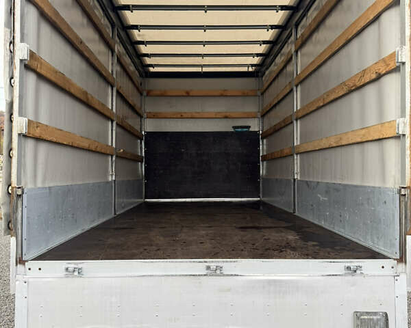 Білий Рено Мастєр, об'ємом двигуна 2.3 л та пробігом 230 тис. км за 18700 $, фото 25 на Automoto.ua