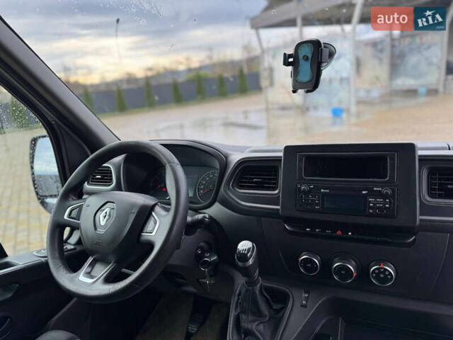 Белый Рено Мастер, объемом двигателя 2.3 л и пробегом 500 тыс. км за 17500 $, фото 24 на Automoto.ua