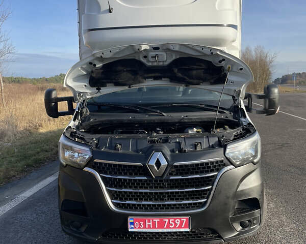 Белый Рено Мастер, объемом двигателя 2.3 л и пробегом 380 тыс. км за 19800 $, фото 42 на Automoto.ua