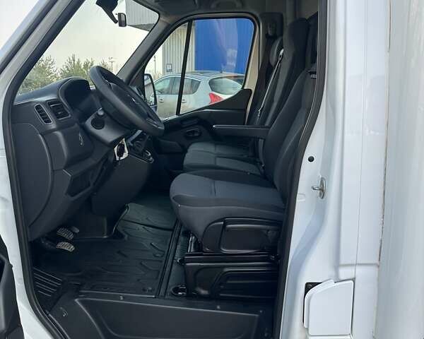 Белый Рено Мастер, объемом двигателя 2.3 л и пробегом 385 тыс. км за 18200 $, фото 18 на Automoto.ua