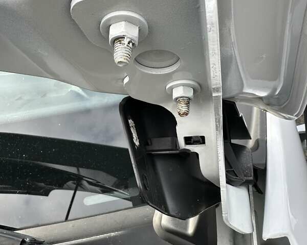 Рено Мастер 2020 в Ковель на Automoto.ua Белый Рено Мастер, объемом двигателя 2.3 л и пробегом 345 тыс. км за 18999 $, фото 18 на Automoto.ua