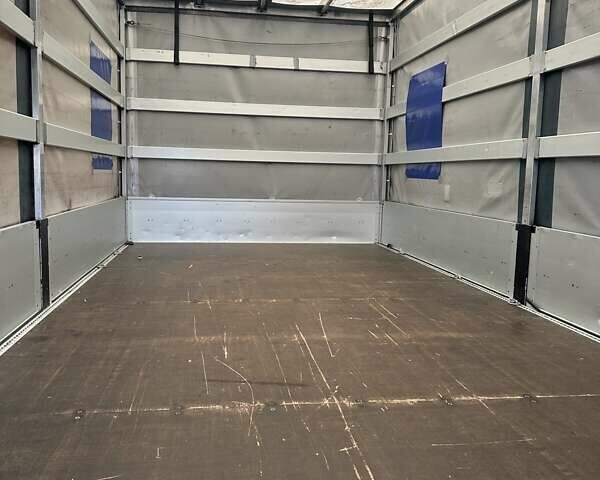 Белый Рено Мастер, объемом двигателя 2.3 л и пробегом 385 тыс. км за 18200 $, фото 12 на Automoto.ua