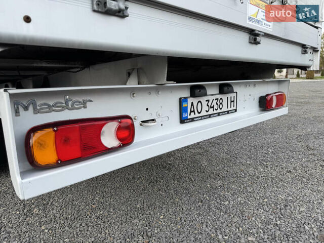 Білий Рено Мастєр, об'ємом двигуна 2.3 л та пробігом 230 тис. км за 18700 $, фото 14 на Automoto.ua