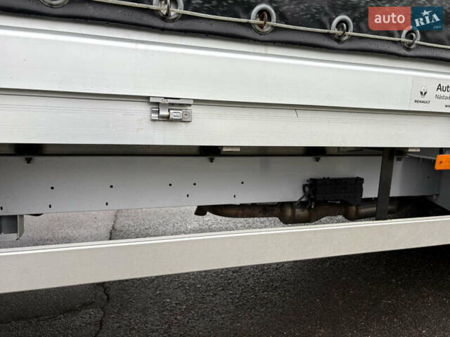 Білий Рено Мастєр, об'ємом двигуна 2.3 л та пробігом 177 тис. км за 19900 $, фото 7 на Automoto.ua