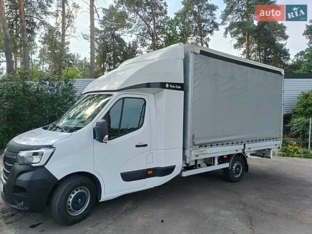 Білий Рено Мастєр, об'ємом двигуна 2.3 л та пробігом 297 тис. км за 18500 $, фото 1 на Automoto.ua