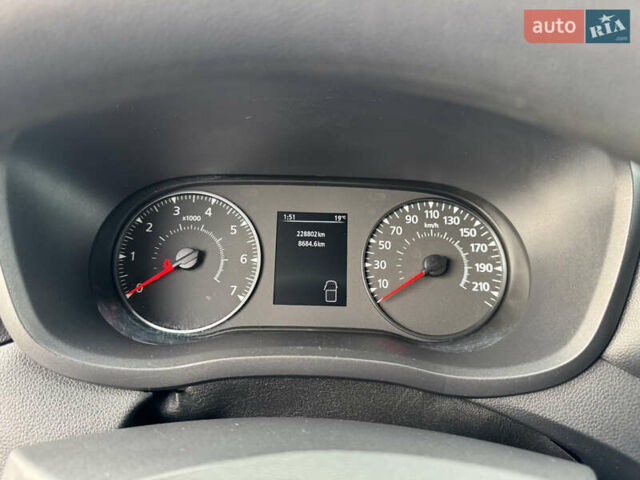 Білий Рено Мастєр, об'ємом двигуна 2.3 л та пробігом 230 тис. км за 18700 $, фото 33 на Automoto.ua