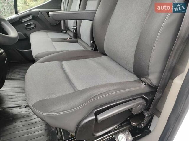 Білий Рено Мастєр, об'ємом двигуна 2.3 л та пробігом 278 тис. км за 16700 $, фото 62 на Automoto.ua