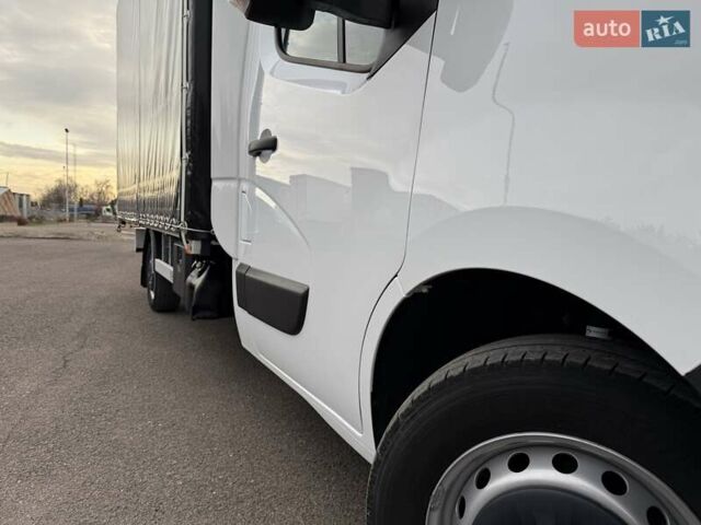 Білий Рено Мастєр, об'ємом двигуна 2.3 л та пробігом 363 тис. км за 17700 $, фото 13 на Automoto.ua