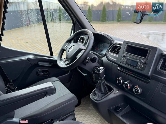 Белый Рено Мастер, объемом двигателя 2.3 л и пробегом 500 тыс. км за 17500 $, фото 22 на Automoto.ua