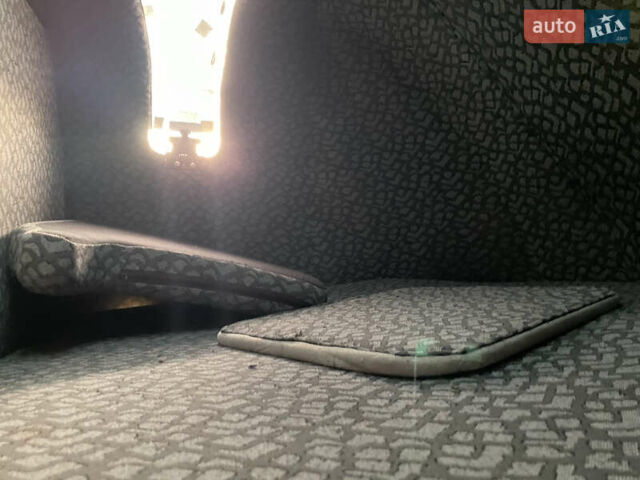 Белый Рено Мастер, объемом двигателя 2.3 л и пробегом 380 тыс. км за 19800 $, фото 47 на Automoto.ua