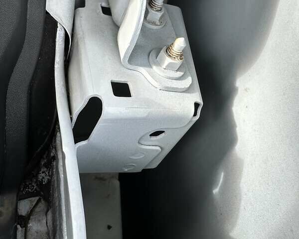 Рено Мастер 2020 в Ковель на Automoto.ua Белый Рено Мастер, объемом двигателя 2.3 л и пробегом 345 тыс. км за 18999 $, фото 16 на Automoto.ua