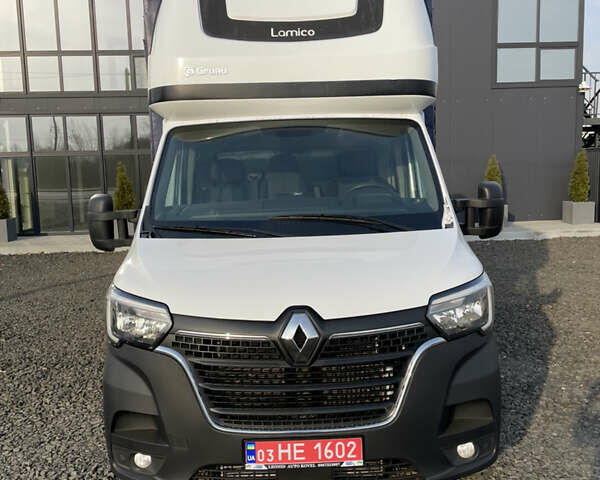 Белый Рено Мастер, объемом двигателя 2.3 л и пробегом 178 тыс. км за 17999 $, фото 1 на Automoto.ua