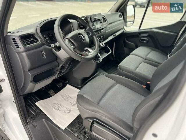 Білий Рено Мастєр, об'ємом двигуна 2.3 л та пробігом 280 тис. км за 19998 $, фото 20 на Automoto.ua