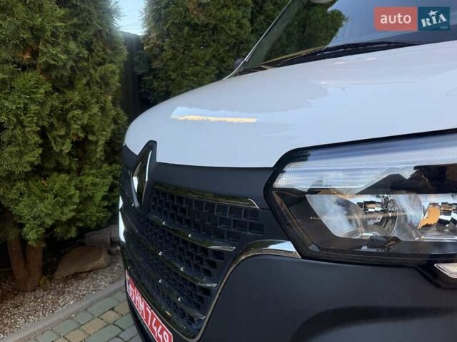 Белый Рено Мастер, объемом двигателя 2.3 л и пробегом 244 тыс. км за 18200 $, фото 43 на Automoto.ua