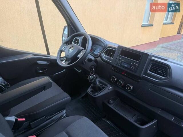 Белый Рено Мастер, объемом двигателя 2.3 л и пробегом 342 тыс. км за 29999 $, фото 35 на Automoto.ua