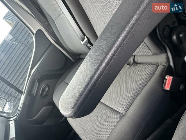 Белый Рено Мастер, объемом двигателя 2.3 л и пробегом 420 тыс. км за 20200 $, фото 18 на Automoto.ua