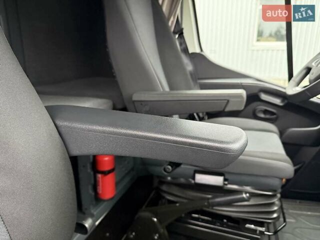 Білий Рено Мастєр, об'ємом двигуна 2.3 л та пробігом 330 тис. км за 19500 $, фото 77 на Automoto.ua