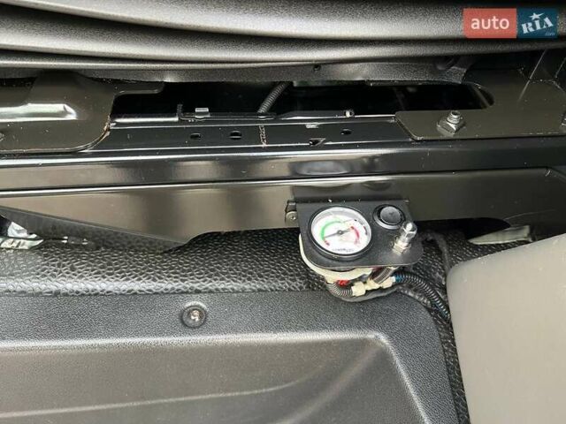 Белый Рено Мастер, объемом двигателя 2.3 л и пробегом 330 тыс. км за 21999 $, фото 67 на Automoto.ua