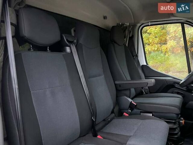 Белый Рено Мастер, объемом двигателя 2.3 л и пробегом 292 тыс. км за 21700 $, фото 55 на Automoto.ua
