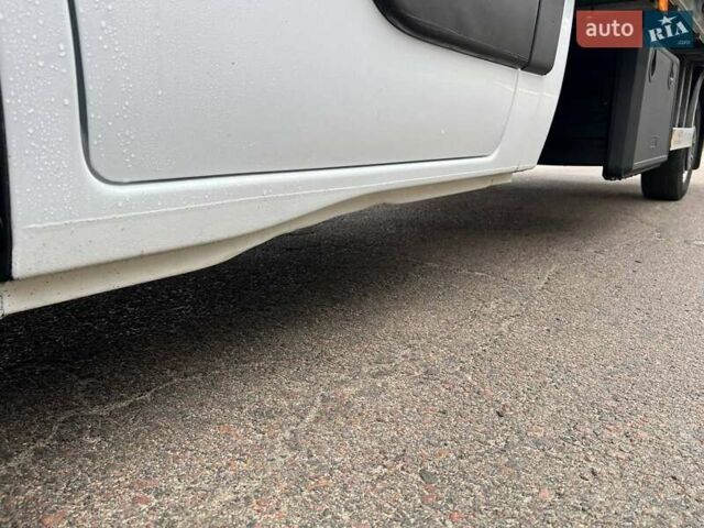 Білий Рено Мастєр, об'ємом двигуна 2.3 л та пробігом 347 тис. км за 20500 $, фото 36 на Automoto.ua