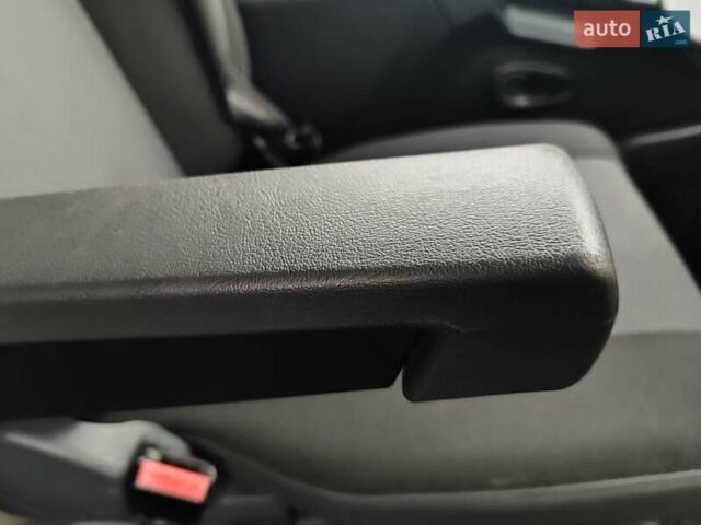 Белый Рено Мастер, объемом двигателя 2.3 л и пробегом 263 тыс. км за 19999 $, фото 47 на Automoto.ua