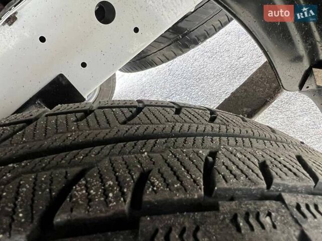 Белый Рено Мастер, объемом двигателя 2.3 л и пробегом 330 тыс. км за 21999 $, фото 31 на Automoto.ua