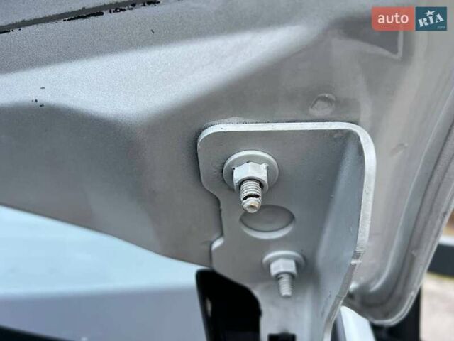 Белый Рено Мастер, объемом двигателя 2.3 л и пробегом 320 тыс. км за 20500 $, фото 18 на Automoto.ua