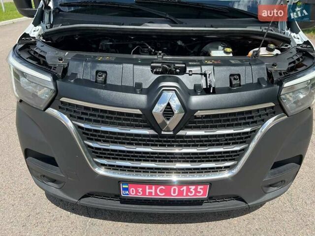 Белый Рено Мастер, объемом двигателя 2.3 л и пробегом 330 тыс. км за 20999 $, фото 23 на Automoto.ua