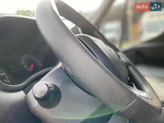 Білий Рено Мастєр, об'ємом двигуна 2.3 л та пробігом 245 тис. км за 17890 $, фото 32 на Automoto.ua