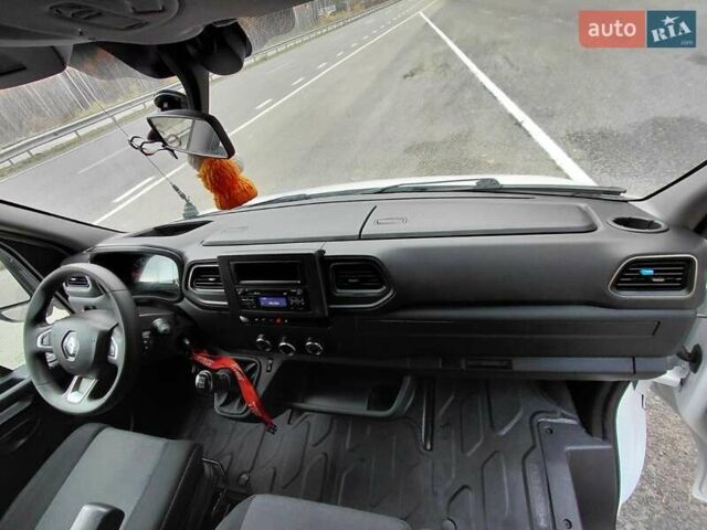 Білий Рено Мастєр, об'ємом двигуна 2.3 л та пробігом 368 тис. км за 18999 $, фото 28 на Automoto.ua