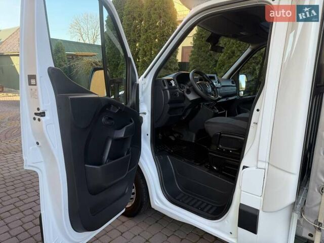 Белый Рено Мастер, объемом двигателя 2.3 л и пробегом 244 тыс. км за 18200 $, фото 64 на Automoto.ua