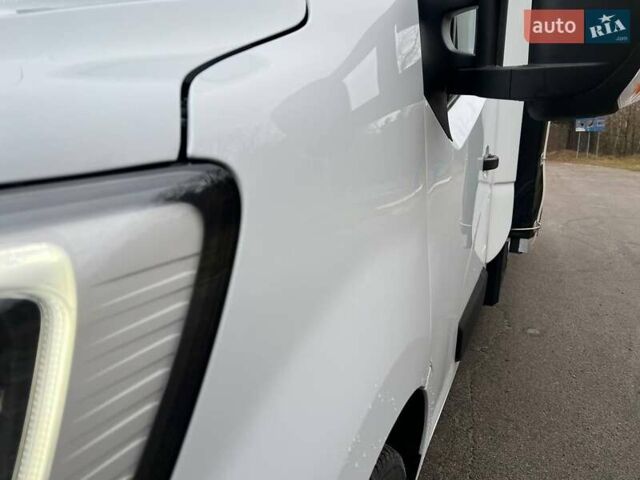 Білий Рено Мастєр, об'ємом двигуна 2.3 л та пробігом 347 тис. км за 20500 $, фото 57 на Automoto.ua