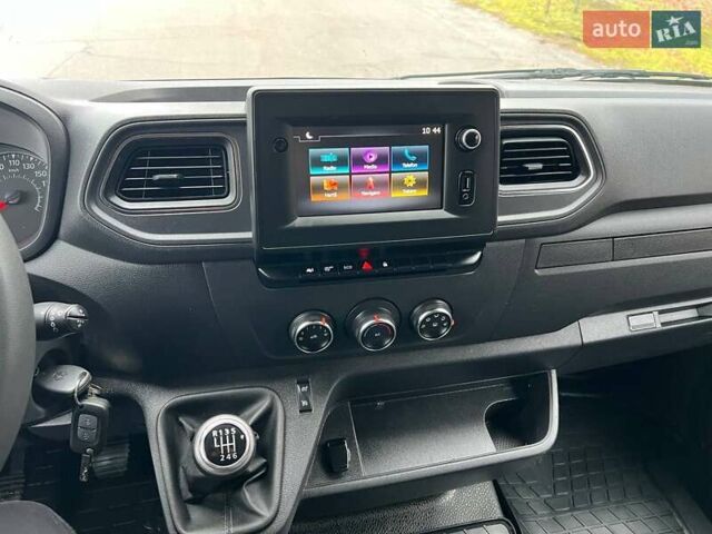 Белый Рено Мастер, объемом двигателя 2.3 л и пробегом 248 тыс. км за 21500 $, фото 58 на Automoto.ua