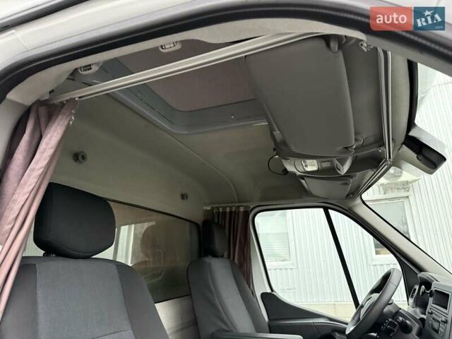 Белый Рено Мастер, объемом двигателя 2.3 л и пробегом 290 тыс. км за 19950 $, фото 69 на Automoto.ua