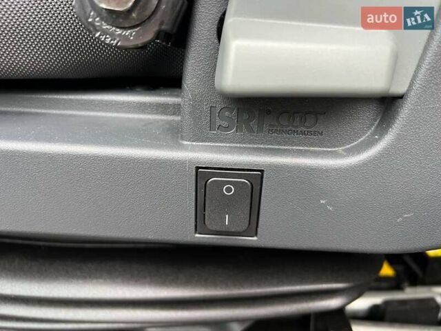 Белый Рено Мастер, объемом двигателя 2.3 л и пробегом 312 тыс. км за 22500 $, фото 16 на Automoto.ua