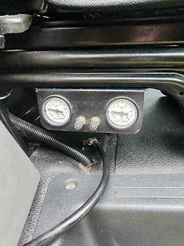 Белый Рено Мастер, объемом двигателя 2.3 л и пробегом 420 тыс. км за 20200 $, фото 8 на Automoto.ua