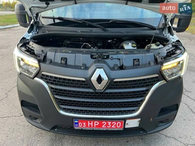 Белый Рено Мастер, объемом двигателя 2.3 л и пробегом 312 тыс. км за 22500 $, фото 63 на Automoto.ua