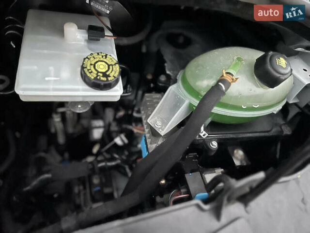 Білий Рено Мастєр, об'ємом двигуна 2.3 л та пробігом 310 тис. км за 19999 $, фото 25 на Automoto.ua