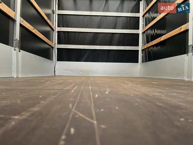 Белый Рено Мастер, объемом двигателя 2.3 л и пробегом 330 тыс. км за 21999 $, фото 50 на Automoto.ua