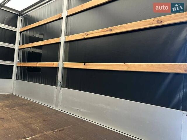 Белый Рено Мастер, объемом двигателя 2.3 л и пробегом 330 тыс. км за 21999 $, фото 57 на Automoto.ua