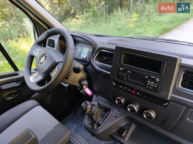 Белый Рено Мастер, объемом двигателя 2.3 л и пробегом 328 тыс. км за 19999 $, фото 25 на Automoto.ua