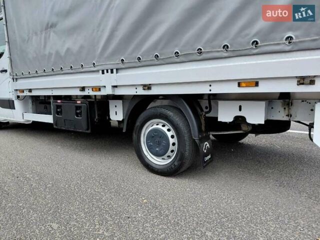 Білий Рено Мастєр, об'ємом двигуна 2.3 л та пробігом 368 тис. км за 18999 $, фото 4 на Automoto.ua