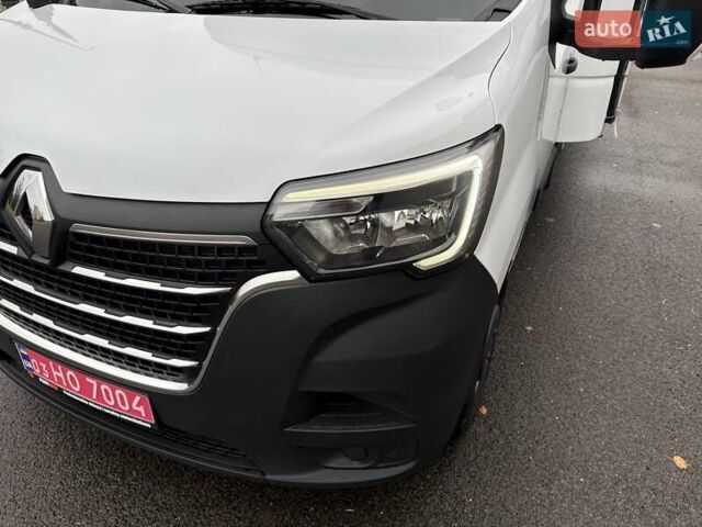 Белый Рено Мастер, объемом двигателя 2.3 л и пробегом 290 тыс. км за 19950 $, фото 34 на Automoto.ua